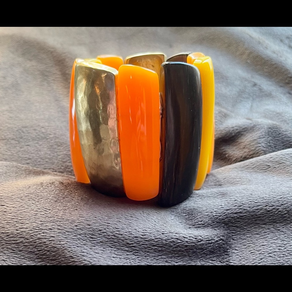 BRAND NEW: Unique Kenneth Cole Bracelet